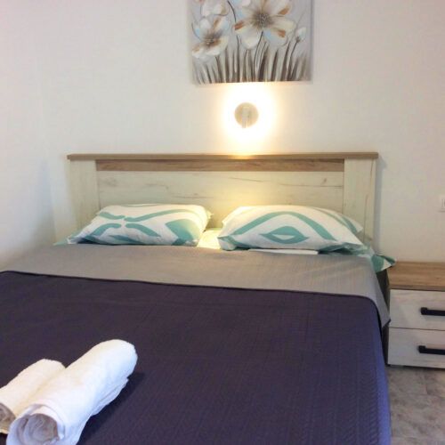 1 Δωμάτια Λεπτοκαρυά