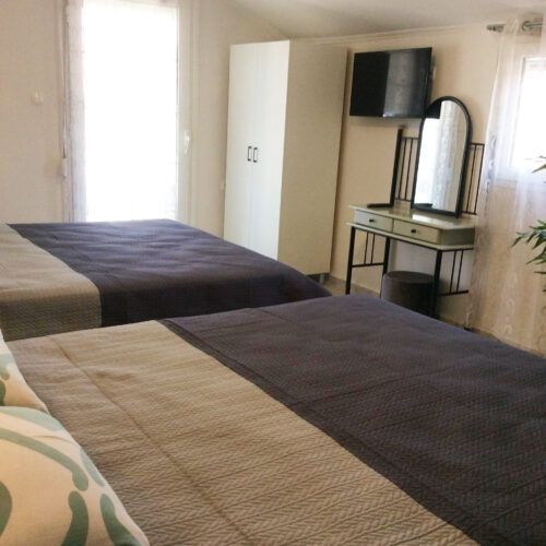 1 Δωμάτια Λεπτοκαρυά