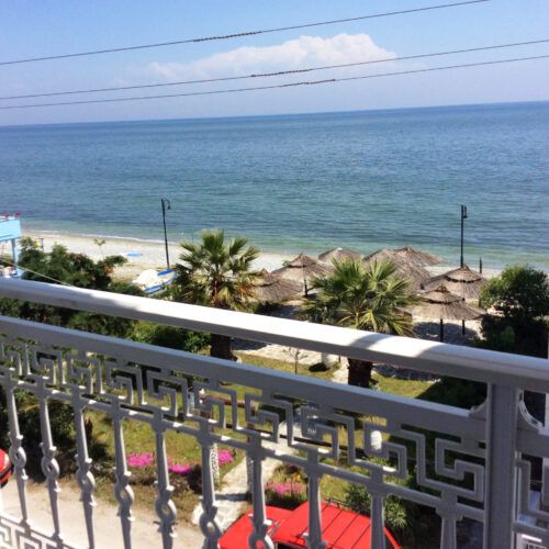 9 Δωμάτια Λεπτοκαρυά